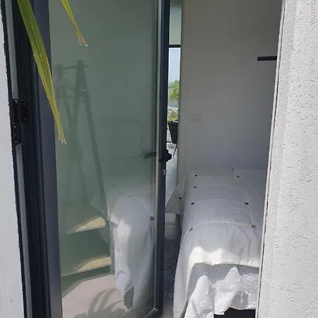 Space Zen Bed & Breakfast *