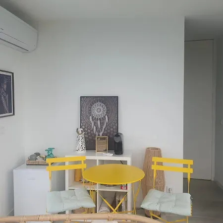 Nocleg ze śniadaniem Space Zen 4*